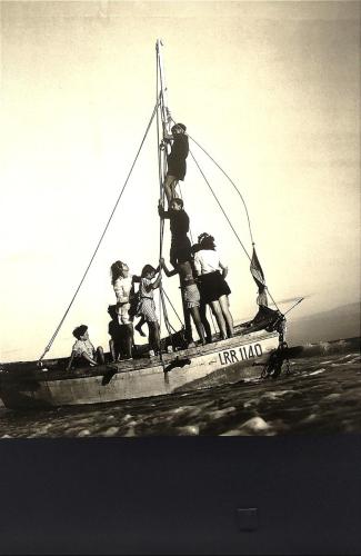 Doisneau-enfants-bateau