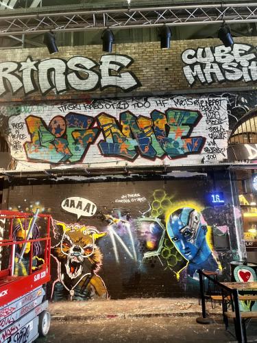 Street art dans le Tunnel Banksy de Londres