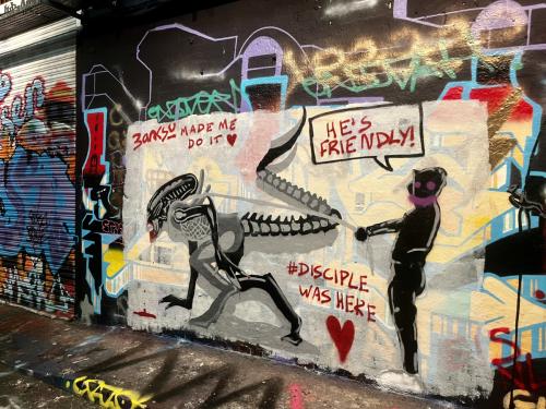 Street art dans le Tunnel Banksy de Londres