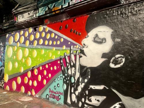 Street art dans le Tunnel Banksy de Londres